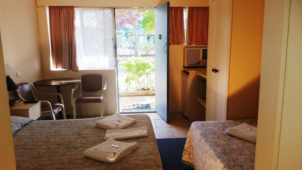 Forster Beach Motel エクステリア 写真